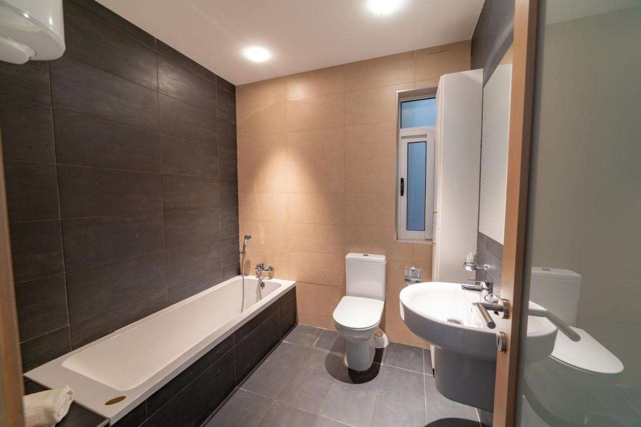 Metrostays Apartament St Julian Malta San Ġiljan Exterior foto