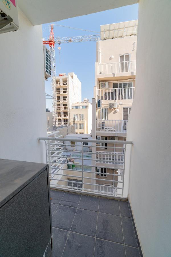 Metrostays Apartament St Julian Malta San Ġiljan Exterior foto